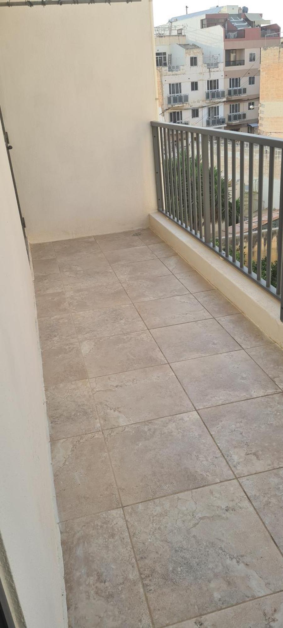 Large Apartment In Marsascala. Sleeps 6 Marsaskala Luaran gambar