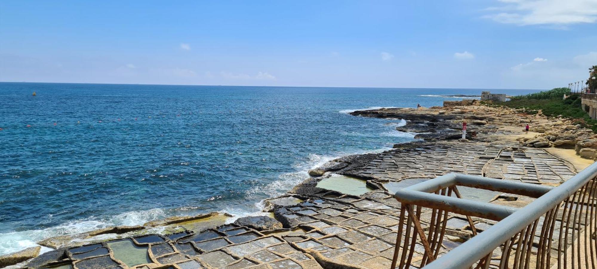 Large Apartment In Marsascala. Sleeps 6 Marsaskala Luaran gambar